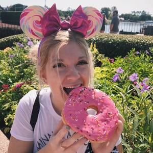 Meet your Posher, Annie